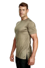 Load image into Gallery viewer, Mens Longline Mesh Gym T-Shirts Khaki